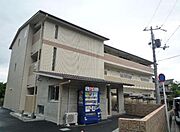 北野白梅町駅よりバス14分 徒歩10分 2階 築17年の賃貸物件