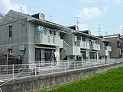 洛西口駅より徒歩17分 1階 築32年10ヶ月の賃貸物件
