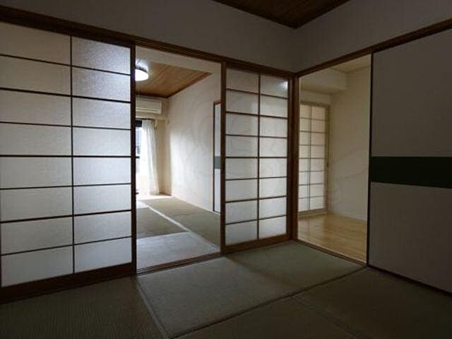 寝室