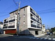 北野白梅町駅よりバス3分 徒歩5分 3階 築18年の賃貸物件