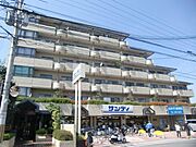 桂駅より徒歩7分 4階 築40年11ヶ月の賃貸物件