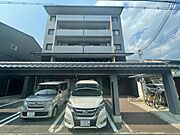 北野白梅町駅よりバス6分 徒歩9分 4階 築11年の賃貸物件