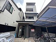 二条城前駅より徒歩13分 3階 築14年5ヶ月の賃貸物件
