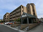 桂川駅より徒歩5分 1階 築27年10ヶ月の賃貸物件