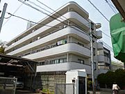 二条駅より徒歩19分 築37年3ヶ月 5階建の賃貸物件