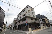 丸太町駅より徒歩6分 4階 築10年3ヶ月の賃貸物件