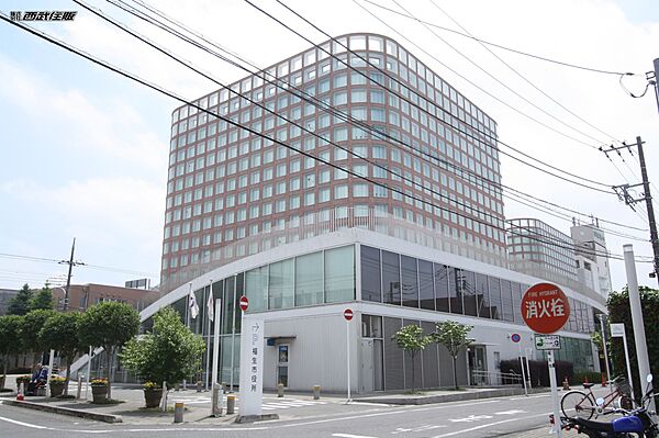 役所 370m 福生市役所