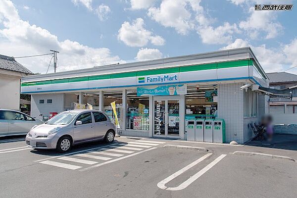 コンビニ 200m ファミリーマート 瑞穂駒形店