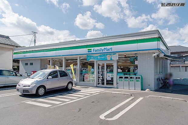 コンビニ 700m ファミリーマート 瑞穂駒形店