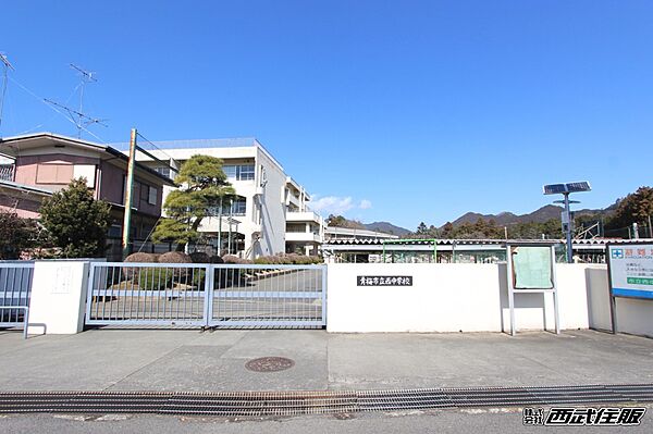 中学校 3616m 青梅市立西中学校