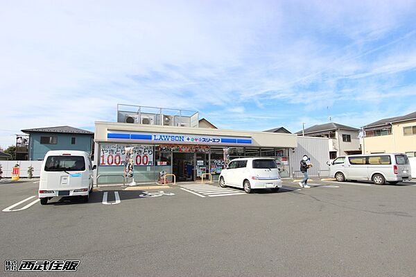 コンビニ 300m ローソン・スリーエフあきる野二宮店