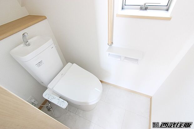 【トイレ】節水型シャワートイレ。同仕様写真