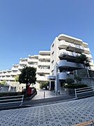 追浜駅より徒歩8分 築31年7ヶ月 7階建の賃貸物件