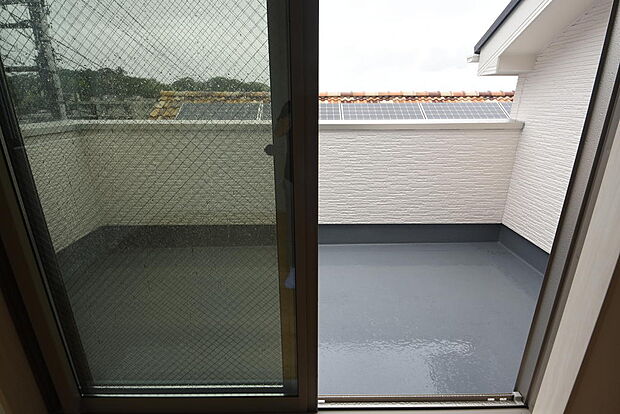 3階バルコニー北西側
