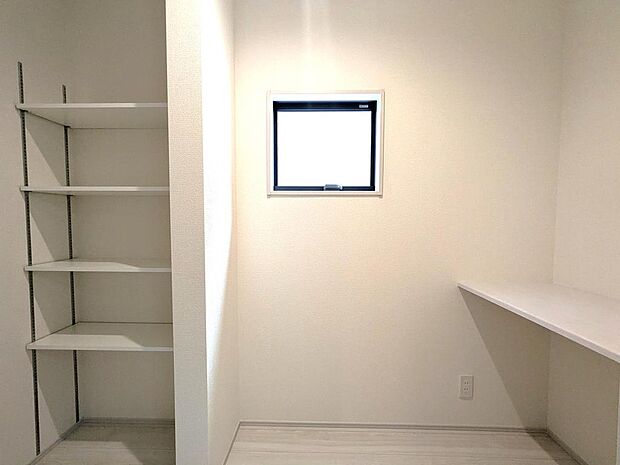 秘密基地のようなユーティリティースペースです♪