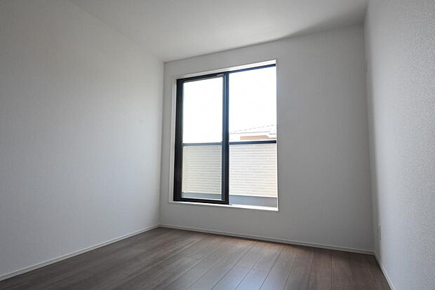 洋室約５．２５帖