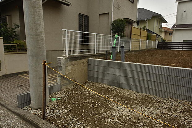 隣地境界(2025年10月13日撮影)