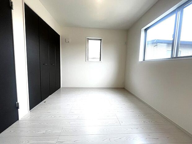 北側ベッドルーム6帖