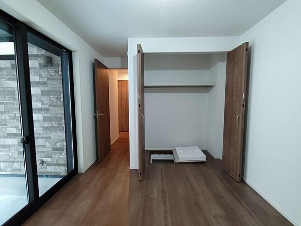 ベッドルーム５．１帖