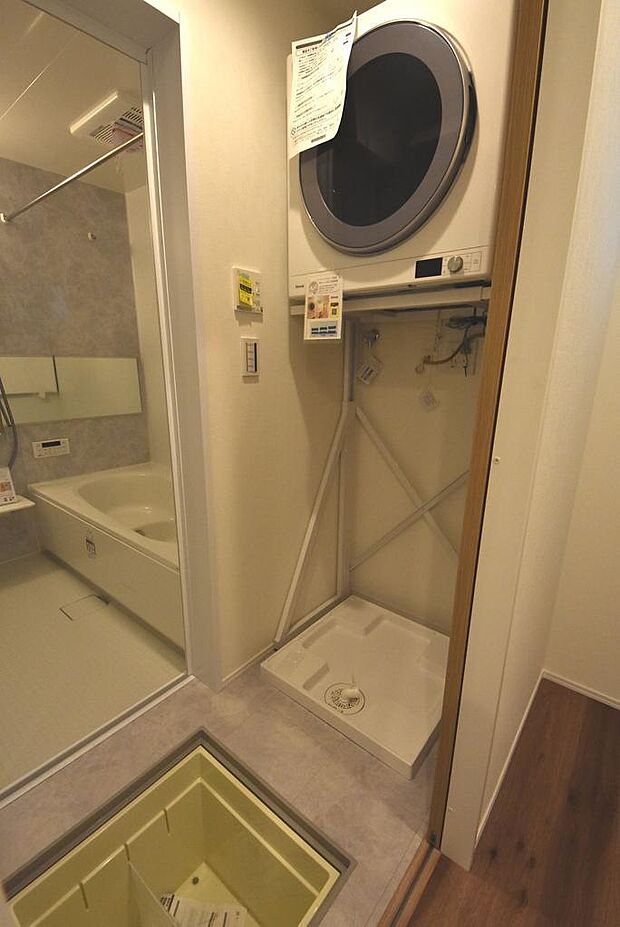 1号棟・洗濯機置き場