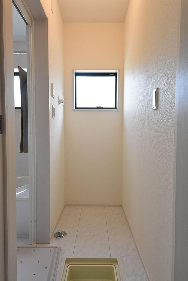 脱衣所（洗濯機置き場）