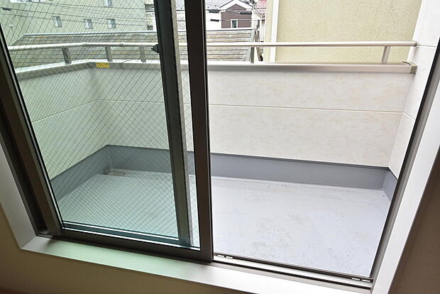 ２階バルコニー