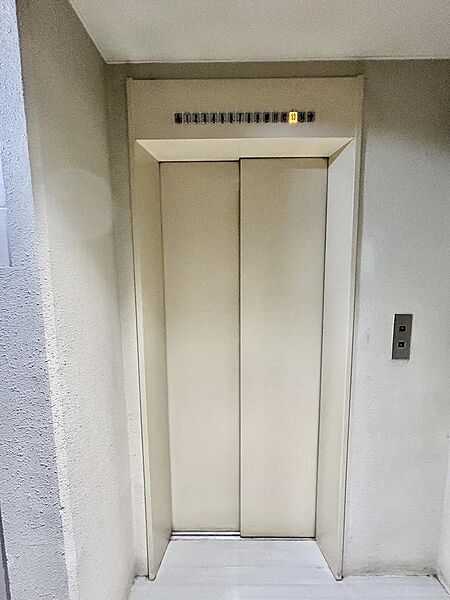 エレベーター