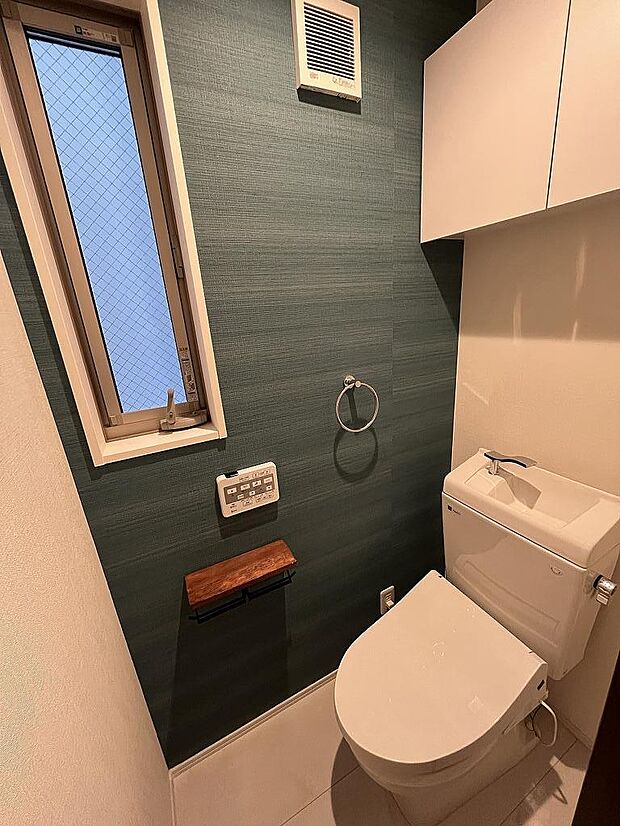 温水洗浄便座付トイレ♪（１階）