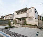 千里中央駅より徒歩17分 築10年10ヶ月の賃貸物件