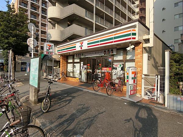画像19:セブンイレブン 大阪東淀川駅前店（305m）