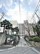 南千里駅より徒歩8分 6階 築52年1ヶ月の賃貸物件