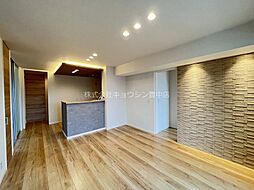 阪急宝塚本線 岡町駅 徒歩14分の賃貸マンション 1階2LDKのリビング/ダイニング