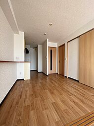 ジョナサン 4階1LDKのリビング/ダイニング