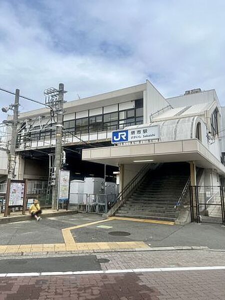 周辺を拡大表示
