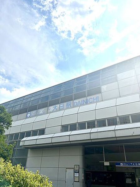 大阪モノレール本線「大日」r機 1400m