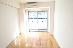 ハッピーハウス川西 2階1Kのリビング/ダイニング