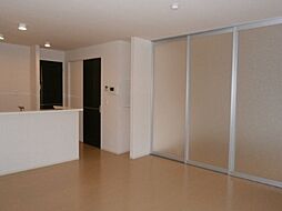 グランフリーデＡ棟 1階1LDKのリビング/ダイニング