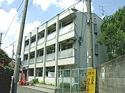 川西能勢口駅より徒歩10分 1階 築32年11ヶ月の賃貸物件