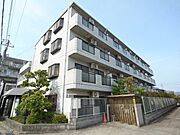 山本駅より徒歩9分 3階 築35年8ヶ月の賃貸物件