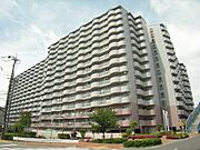 川西能勢口駅より徒歩9分 14階 築29年9ヶ月の賃貸物件