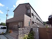 川西池田駅より徒歩3分 築19年2ヶ月 3階建の賃貸物件