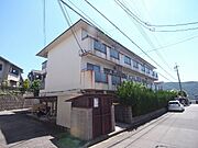 川西能勢口駅よりバス10分 徒歩2分 築37年5ヶ月 3階建の賃貸物件