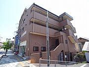 川西能勢口駅より徒歩3分 築21年6ヶ月 4階建の賃貸物件