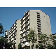 川西能勢口駅より徒歩2分 築43年3ヶ月 10階建の賃貸物件