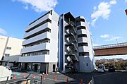 川西能勢口駅より徒歩9分 2階 築2年5ヶ月の賃貸物件