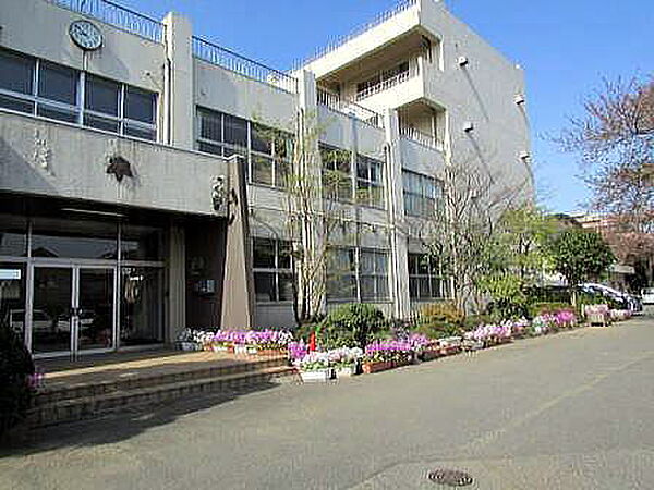 千葉市立草野中学校1410m徒歩18分