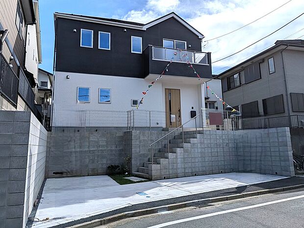 2面バルコニーで陽当たり・通風良好◎