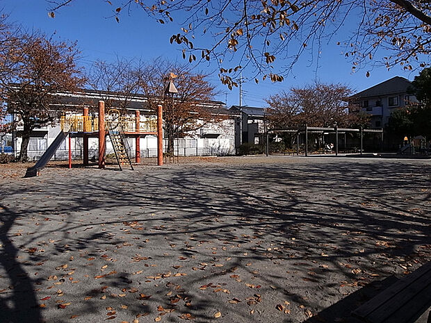 高津東第二公園490m徒歩7分