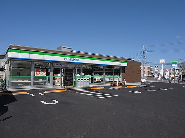 ファミリーマート八千代高津店460m徒歩6分
