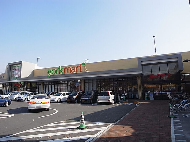 ヨークマート八千代台店390m徒歩5分